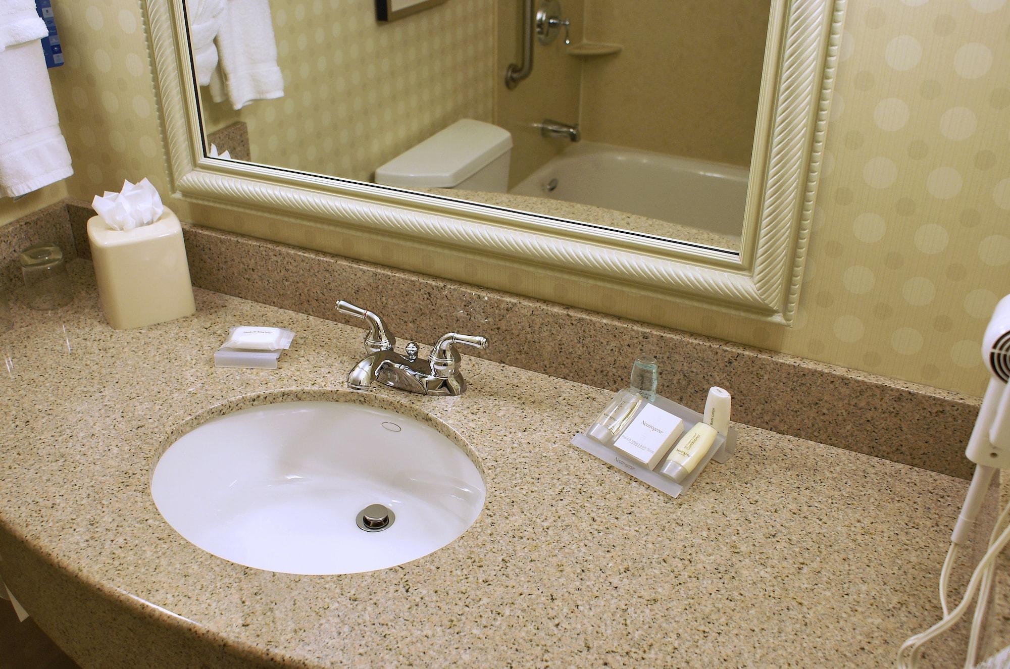 סנטה רוזה Hilton Garden Inn Sonoma County Airport מראה חיצוני תמונה
