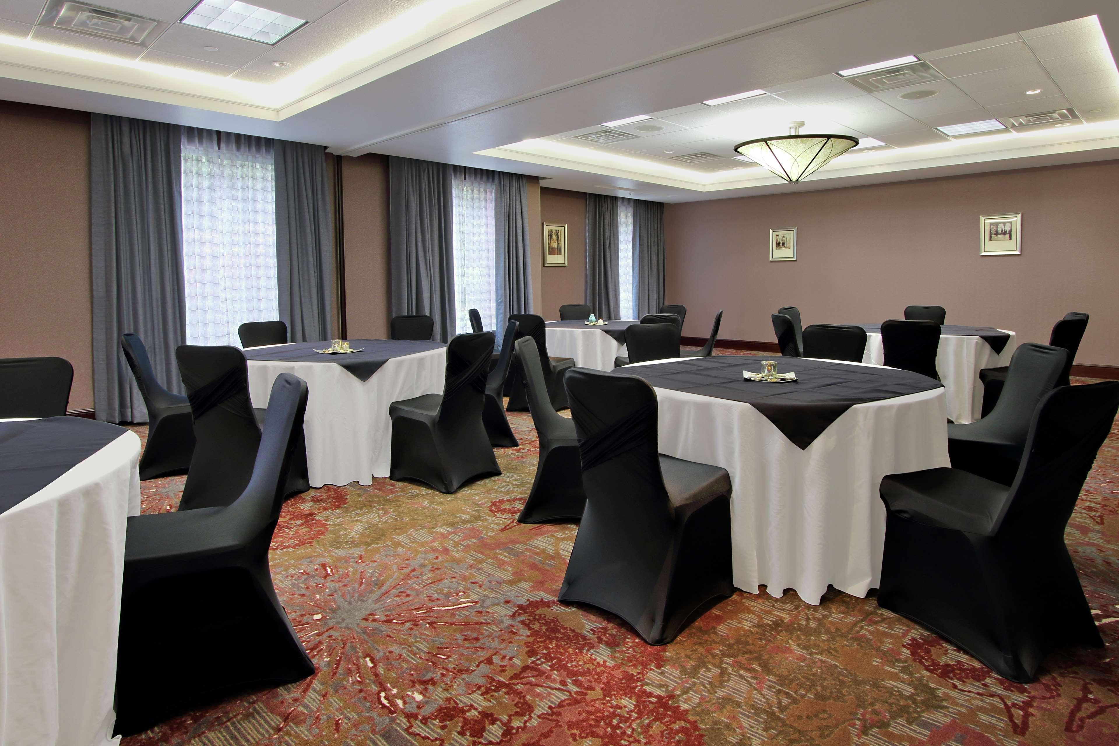 סנטה רוזה Hilton Garden Inn Sonoma County Airport מראה חיצוני תמונה