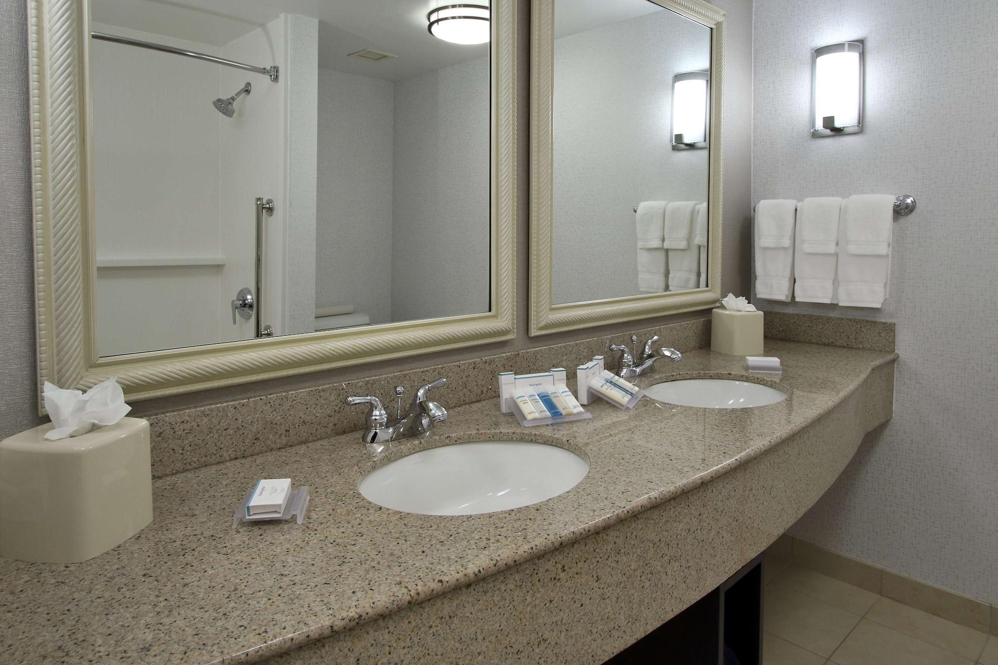 סנטה רוזה Hilton Garden Inn Sonoma County Airport מראה חיצוני תמונה