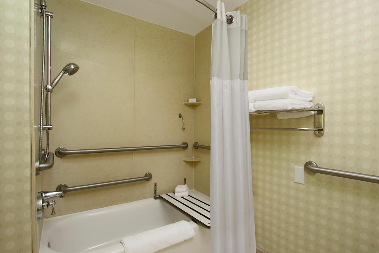 סנטה רוזה Hilton Garden Inn Sonoma County Airport מראה חיצוני תמונה
