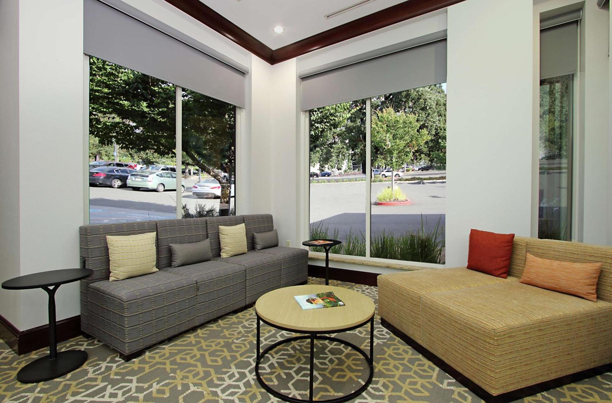 סנטה רוזה Hilton Garden Inn Sonoma County Airport מראה חיצוני תמונה