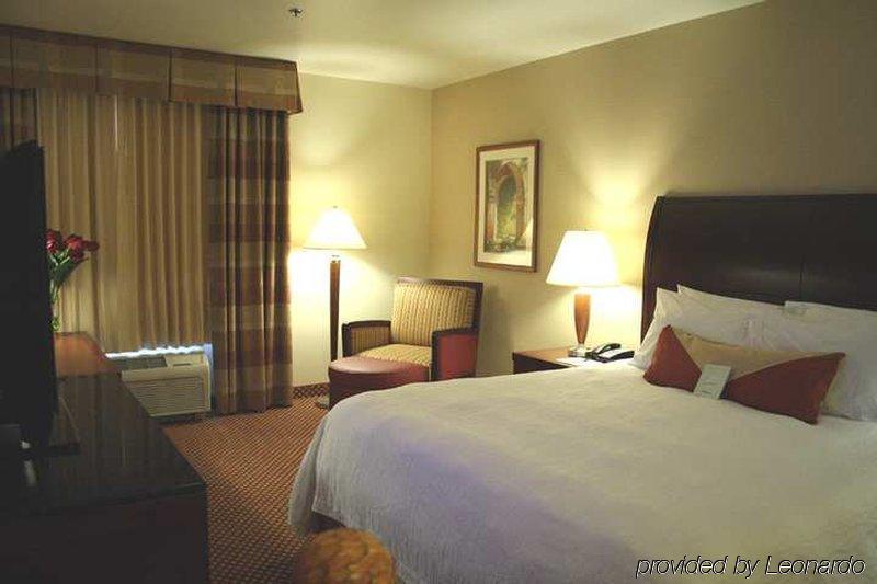 סנטה רוזה Hilton Garden Inn Sonoma County Airport חדר תמונה