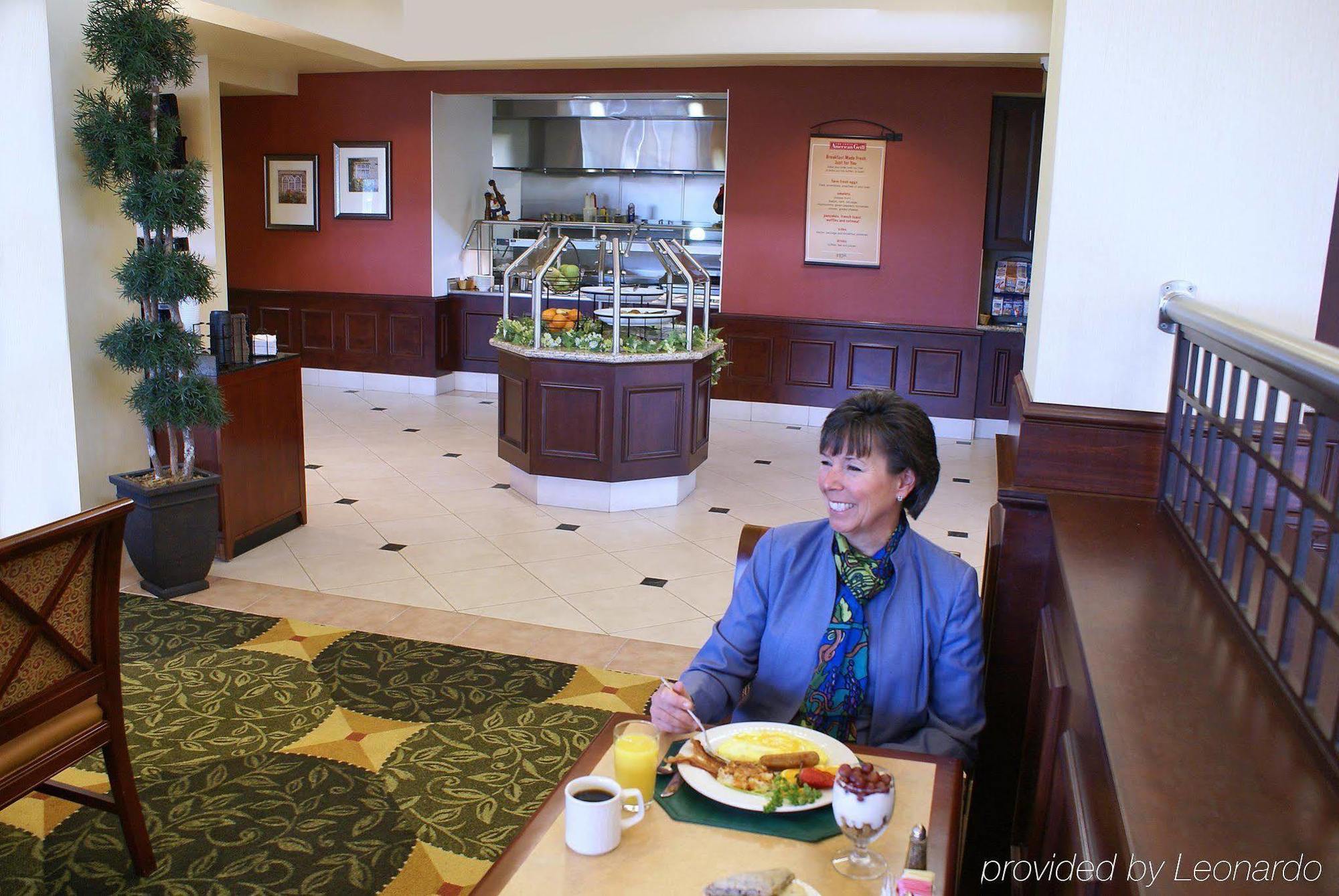 סנטה רוזה Hilton Garden Inn Sonoma County Airport מראה פנימי תמונה